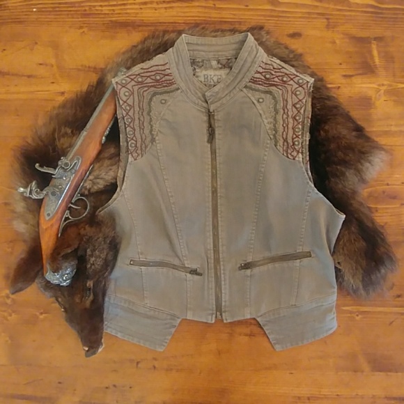 BKE Jackets & Blazers - BKE Outerwear Bounty Hunter's Vest